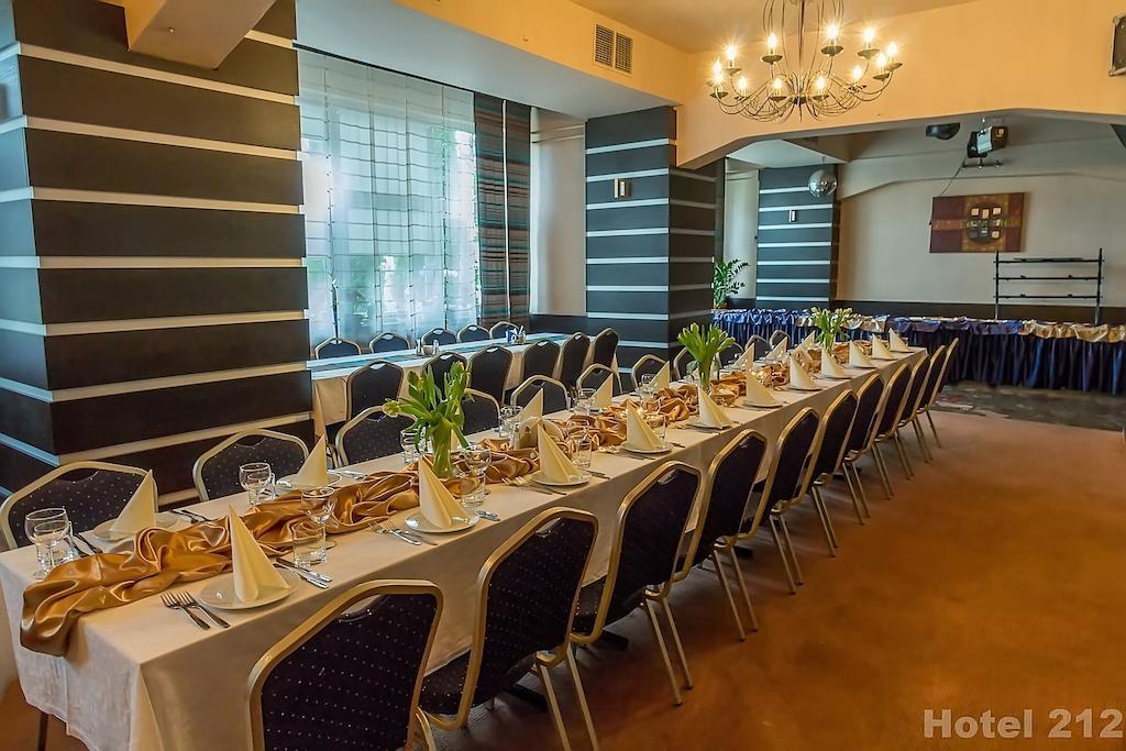 Hotel 212 Warsawa Bagian luar foto