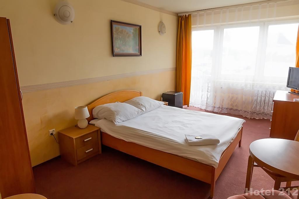 Hotel 212 Warsawa Ruang foto