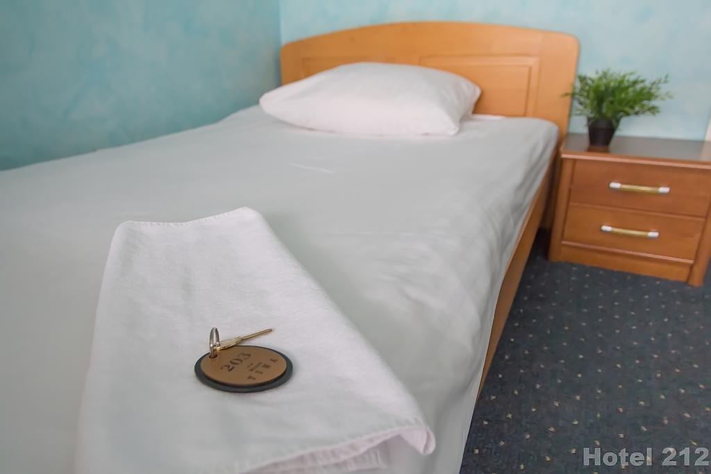 Hotel 212 Warsawa Ruang foto